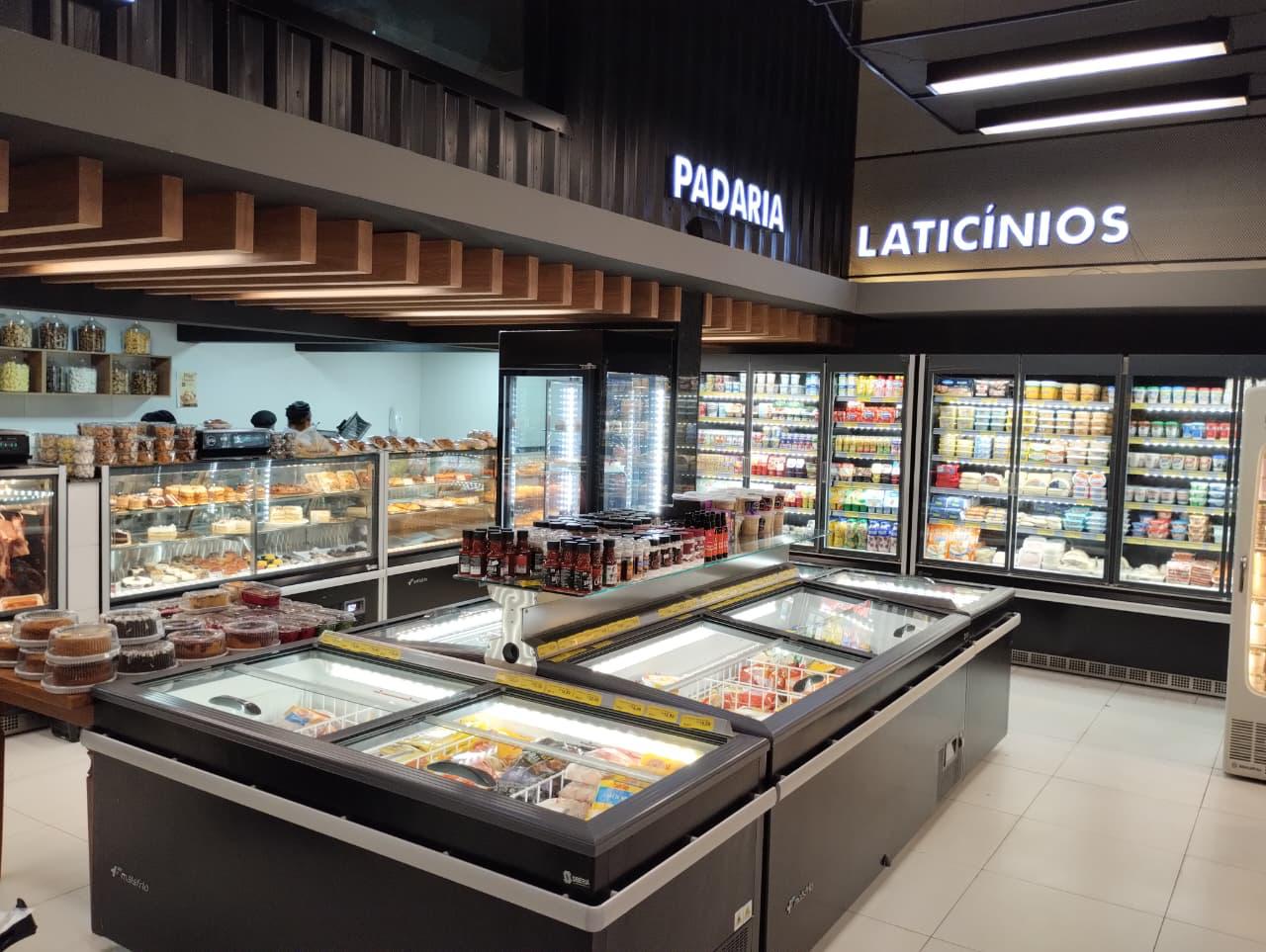 Ilha Prime instalada em setor de padaria e laticínios